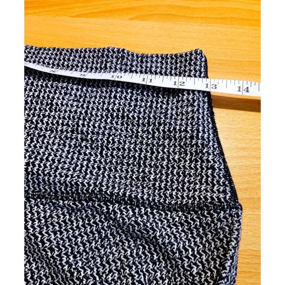 Lululemon Leggings Sz 8 Black White Athletic Compression Skinny Ankle Athleisure - Picture 5 of 10